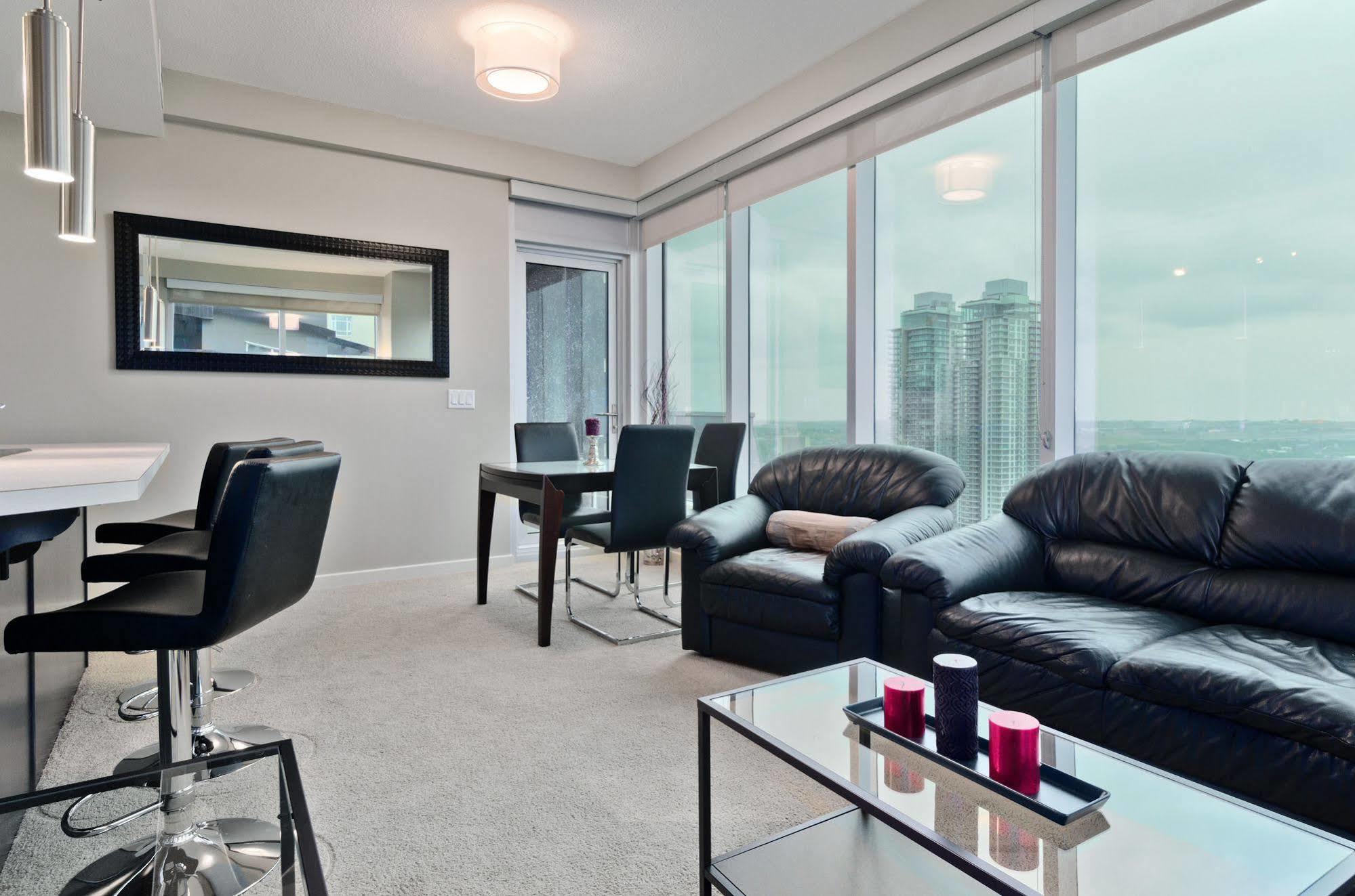 Executive Suites By Roseman - Alura YYC Exteriör bild