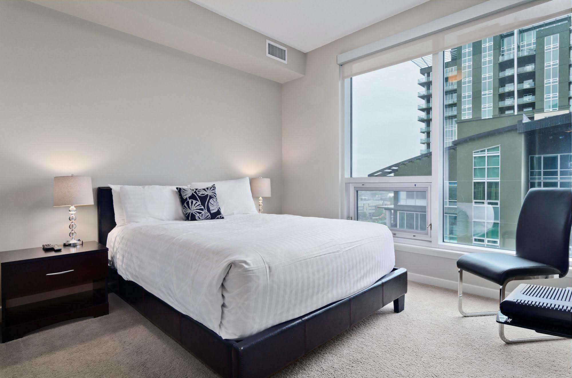Executive Suites By Roseman - Alura YYC Exteriör bild